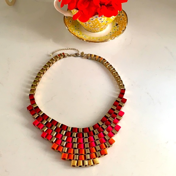 Chain link fashion necklace - Picture 4 of 7